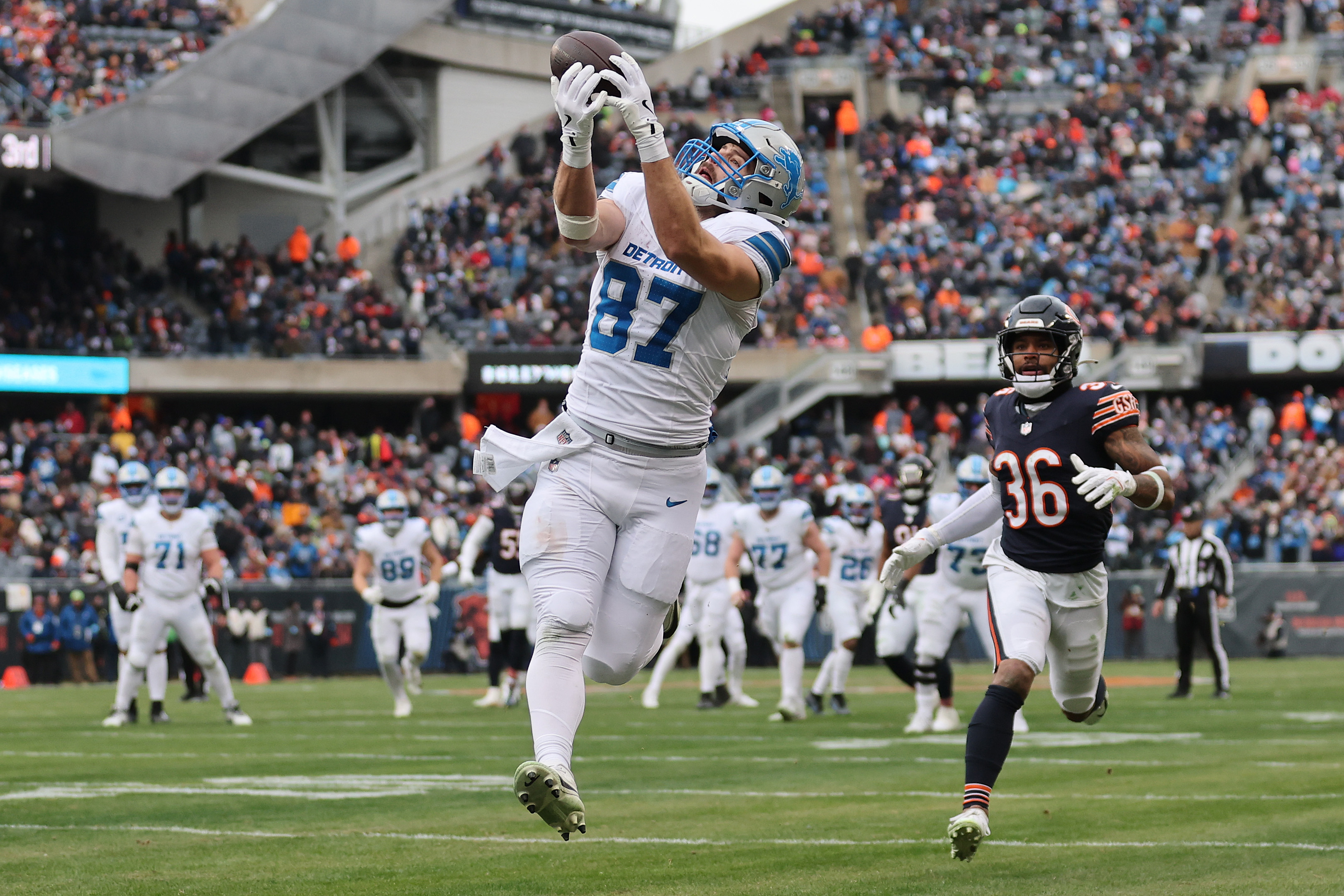 Detroit Lions v Chicago Bears